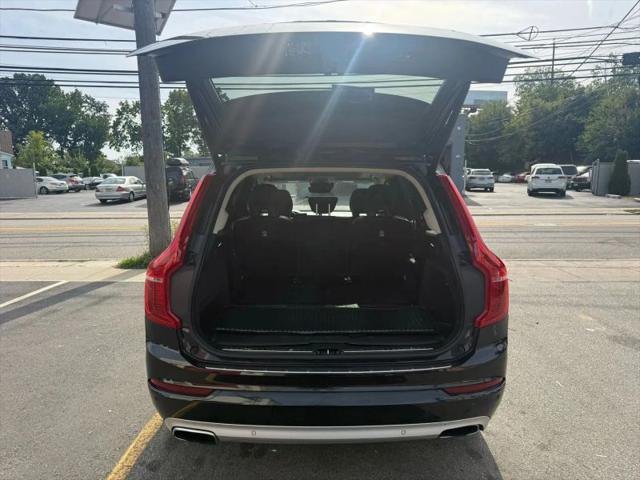 2019 Volvo XC90 T6 Momentum