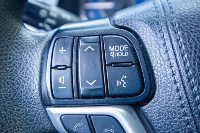 2019 Toyota Sienna LE 8 Passenger