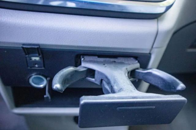 2019 Toyota Sienna LE 8 Passenger