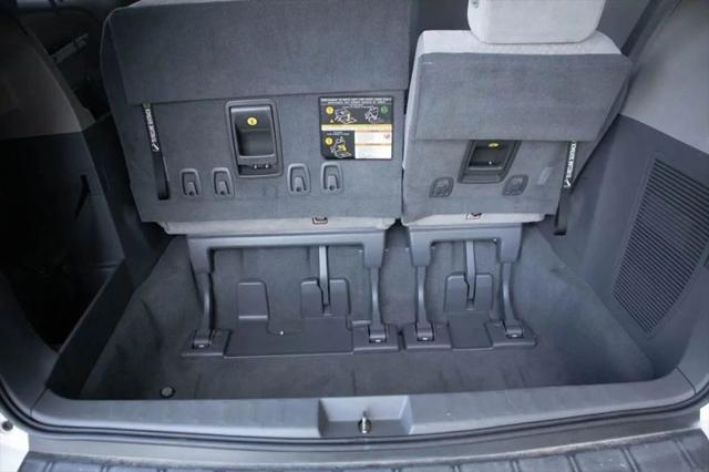 2019 Toyota Sienna LE 8 Passenger