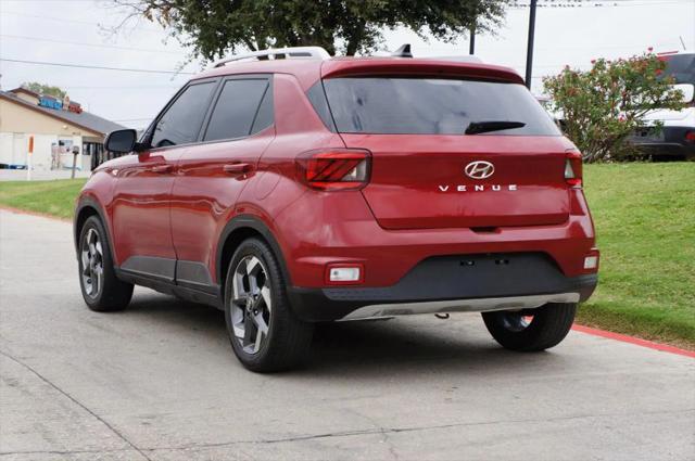 2021 Hyundai Venue SEL