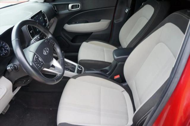 2021 Hyundai Venue SEL