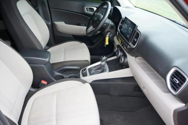 2021 Hyundai Venue SEL