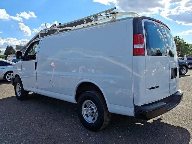 2021 Chevrolet Express Cargo Van RWD 2500 Regular Wheelbase WT