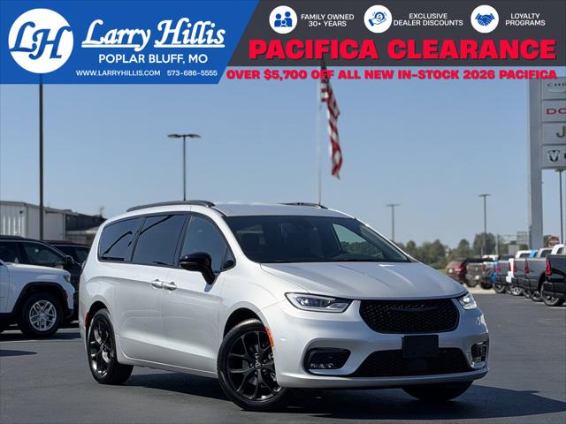2026 Chrysler Pacifica Select for sale in Poplar Bluff, MO