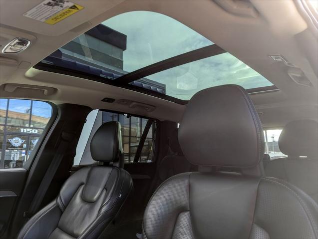 2021 Volvo XC90 T6 Inscription 7 Passenger