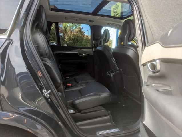 2021 Volvo XC90 T6 Inscription 7 Passenger