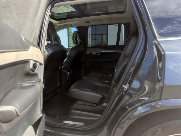 2021 Volvo XC90 T6 Inscription 7 Passenger