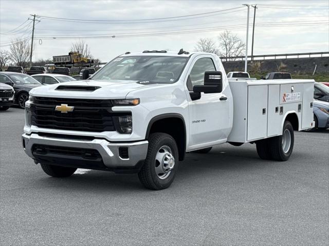 2025 Chevrolet Silverado 3500HD Work Truck