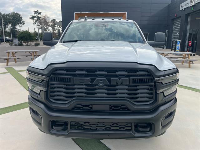 2026 RAM Ram 3500 Chassis Cab RAM 3500 TRADESMAN CHASSIS REGULAR CAB 4X4 84 CA