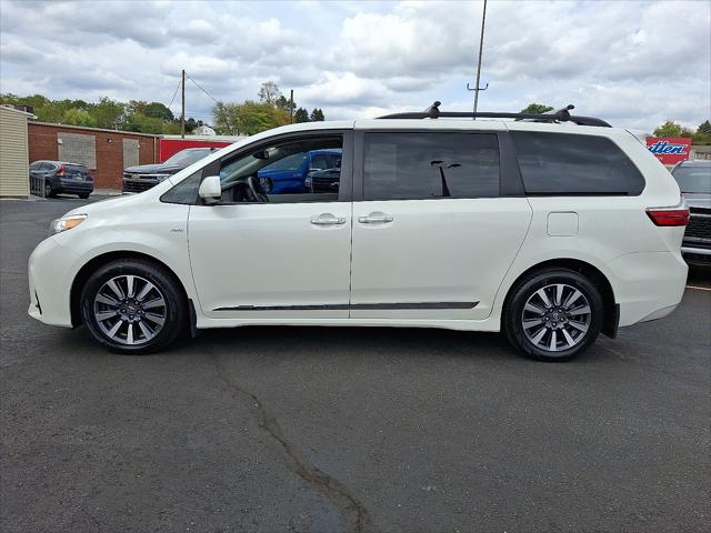 2018 Toyota Sienna XLE 7 Passenger