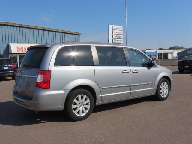 2014 Chrysler Town and Country Touring