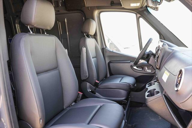 2026 Mercedes-Benz Sprinter Cargo Van Standard Roof 4-Cyl Diesel HO