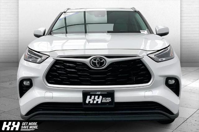 2022 Toyota Highlander XLE 2022 Toyota Highlander XLE
