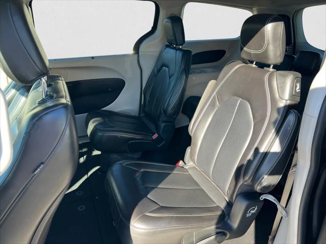 2020 Chrysler Voyager LXI