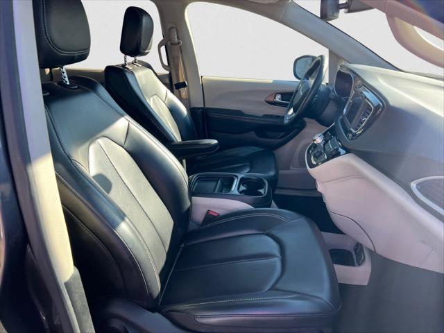 2020 Chrysler Voyager LXI