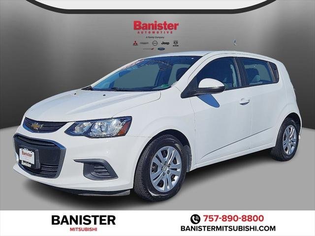 2020 Chevrolet Sonic FWD Hatchback 1FL 5-Door 2020 Chevrolet Sonic FWD Hatchback 1FL 5-Door