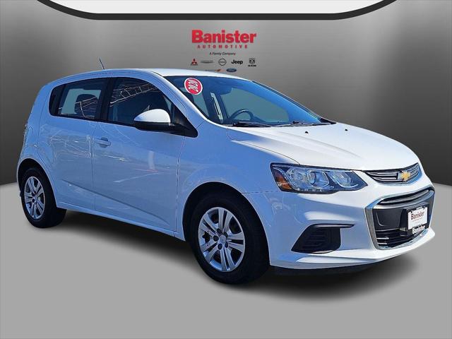2020 Chevrolet Sonic FWD Hatchback 1FL 5-Door 2020 Chevrolet Sonic FWD Hatchback 1FL 5-Door