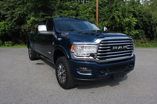 2024 RAM 3500 Limited Longhorn Mega Cab 4x4 64 Box 2024 RAM 3500 Limited Longhorn Mega Cab 4x4 64 Box