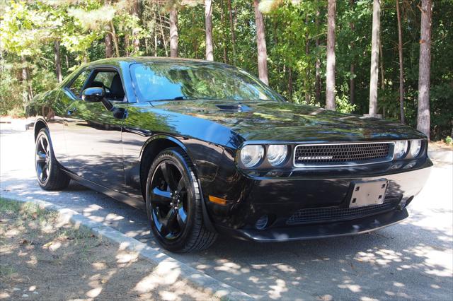 2014 Dodge Challenger SXT 2014 Dodge Challenger SXT
