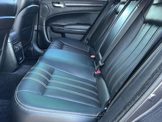 2015 Chrysler 300 300S 2015 Chrysler 300 300S