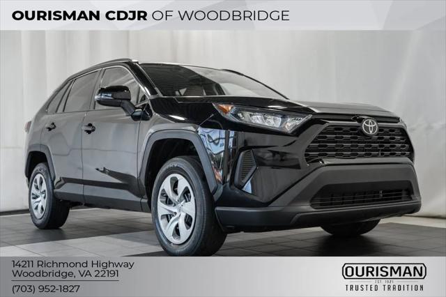 2021 Toyota RAV4 LE 2021 Toyota RAV4 LE