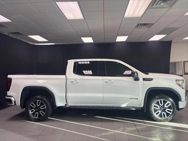 2022 GMC Sierra 1500 Limited 4WD Crew Cab Short Box AT4