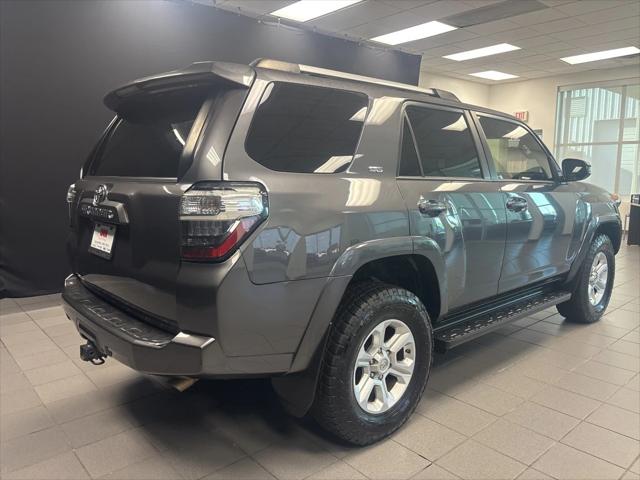 2020 Toyota 4Runner SR5 2020 Toyota 4Runner SR5