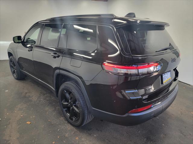 2023 Jeep Grand Cherokee L Altitude 4x4 2023 Jeep Grand Cherokee L Altitude 4x4