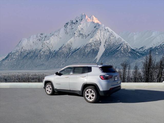 2024 Jeep Compass Latitude 4x4 2024 Jeep Compass Latitude 4x4