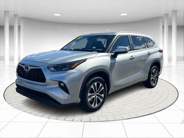 2023 Toyota Highlander XLE 2023 Toyota Highlander XLE