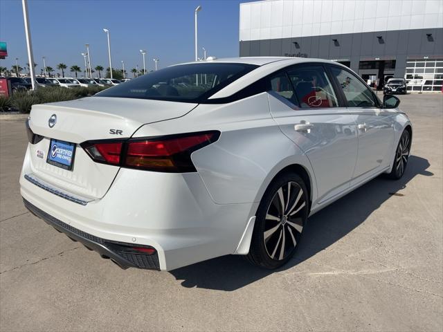 2022 Nissan Altima SR FWD