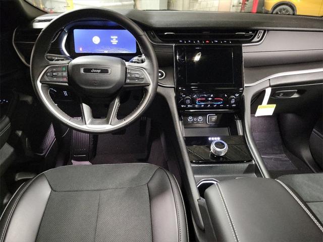 2024 Jeep Grand Cherokee Altitude X 4x2 2024 Jeep Grand Cherokee Altitude X 4x2