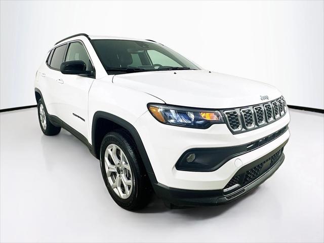 2025 Jeep Compass Latitude 4x4 2025 Jeep Compass Latitude 4x4