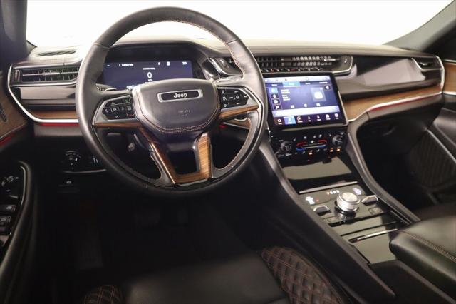 2023 Jeep Grand Cherokee L Summit 4x4