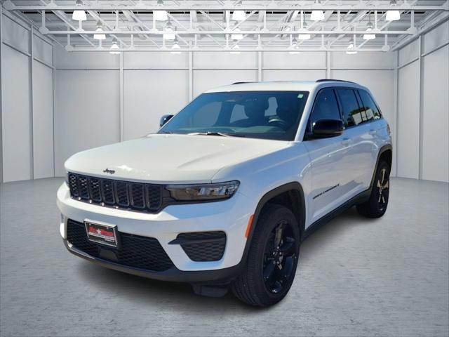 2022 Jeep Grand Cherokee Altitude 4x4