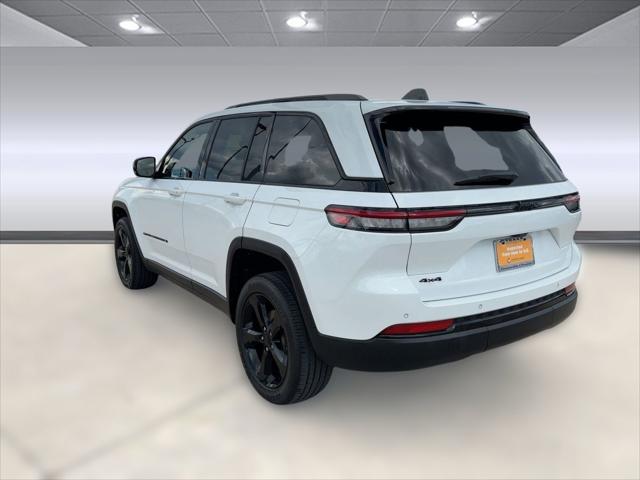 2022 Jeep Grand Cherokee Altitude 4x4