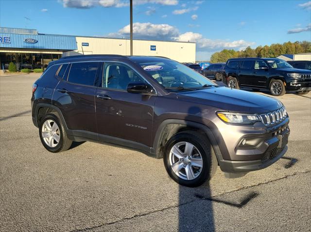 2022 Jeep Compass Latitude 4x4 2022 Jeep Compass Latitude 4x4