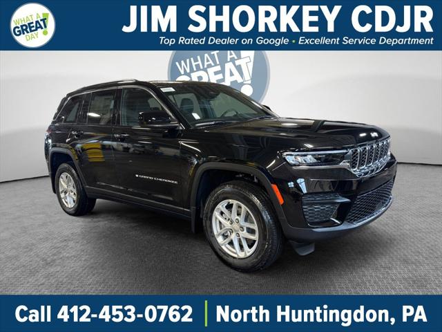 2025 Jeep Grand Cherokee GRAND CHEROKEE LAREDO X 4X4