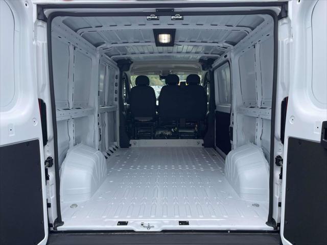 2024 Ram ProMaster Cargo Van Low Roof 136" WB w/Pass Seat