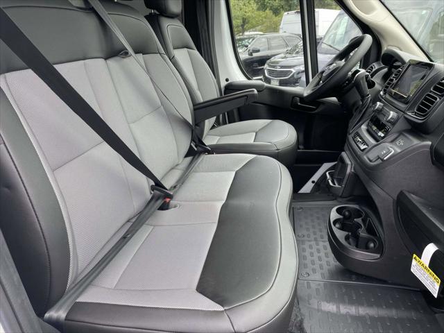 2024 Ram ProMaster Cargo Van Low Roof 136" WB w/Pass Seat