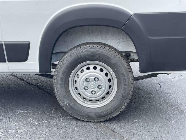 2024 Ram ProMaster Cargo Van Low Roof 136" WB w/Pass Seat