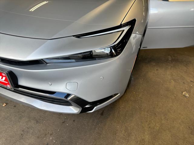 2025 Toyota Prius Limited AWD-e