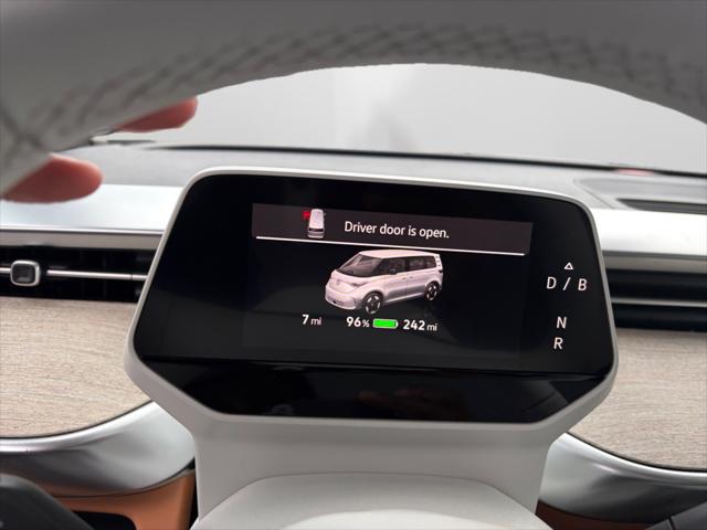 2025 Volkswagen ID. Buzz Pro S Plus with 4MOTION