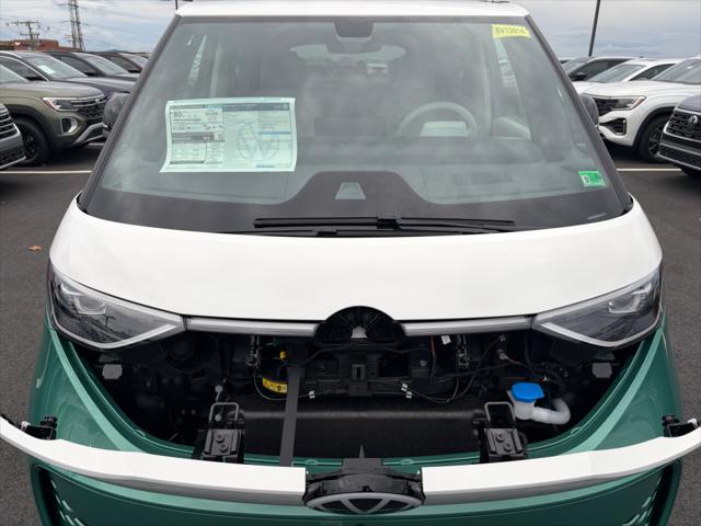 2025 Volkswagen ID. Buzz Pro S Plus with 4MOTION