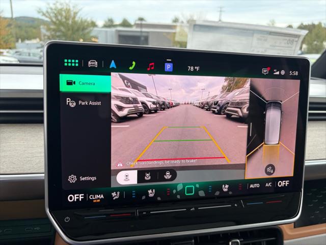 2025 Volkswagen ID. Buzz Pro S Plus with 4MOTION