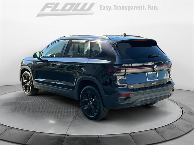 2025 Volkswagen Taos 1.5T SE Black