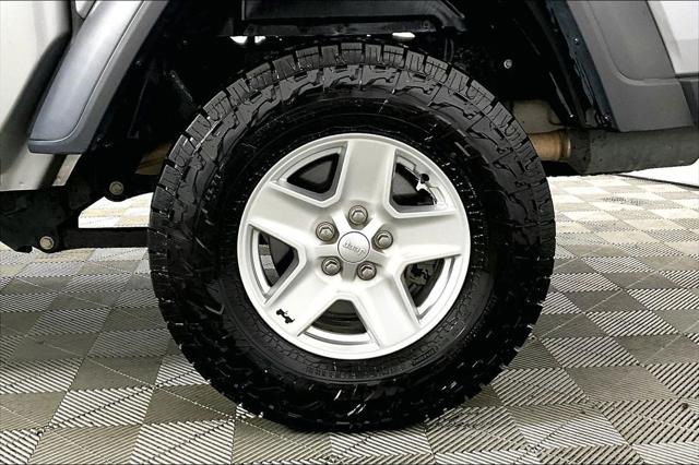 Used 2020 Jeep Gladiator For Sale in Millington, TN