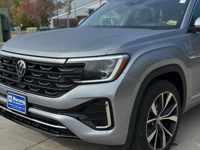 2026 Volkswagen Atlas Cross Sport 2.0T SEL Premium R-Line
