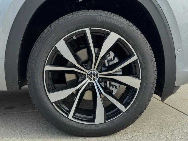 2026 Volkswagen Atlas Cross Sport 2.0T SEL Premium R-Line